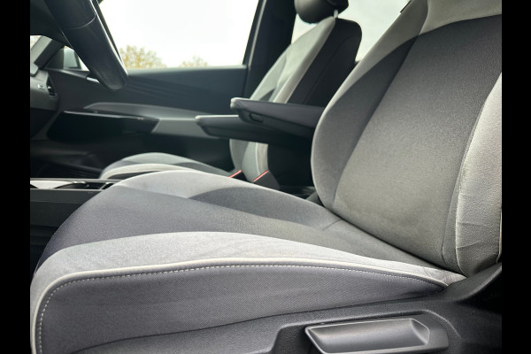 Volkswagen ID.3 First Plus 58 kWh Camera /Stoelverw./ PDC