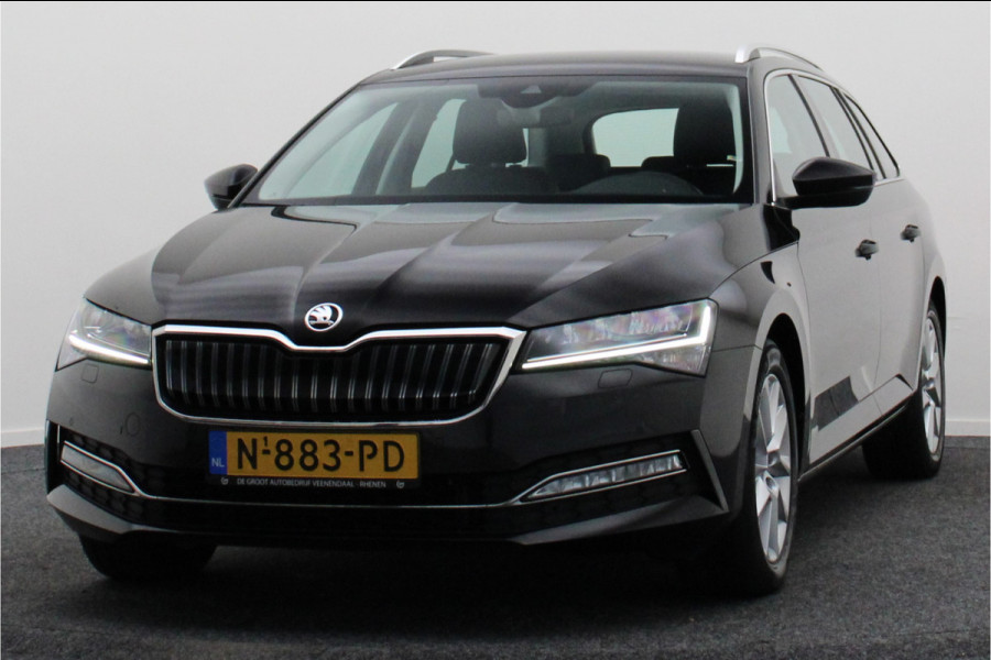 Škoda Superb Combi 1.4 TSI iV PHEV Business Edition Plus Leer, Camera, Apple Carplay, Elektr. Stoel, LED, Trekhaak, PDC
