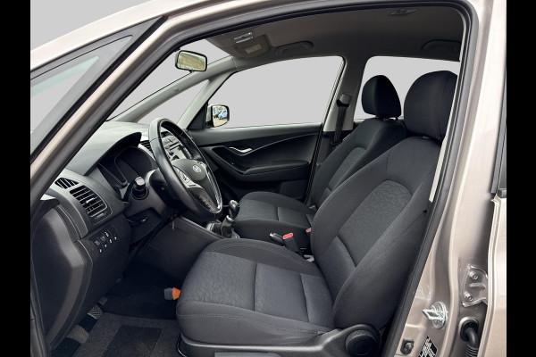 Hyundai ix20 1.4i Go! | Airco | Camera | Trekhaak | Dealer onderhouden |