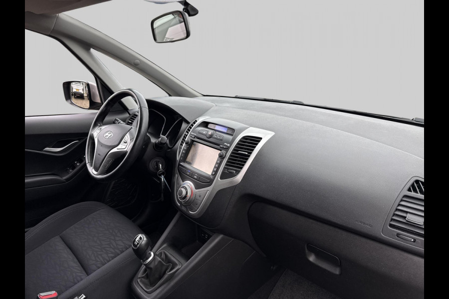 Hyundai ix20 1.4i Go! | Airco | Camera | Trekhaak | Dealer onderhouden |