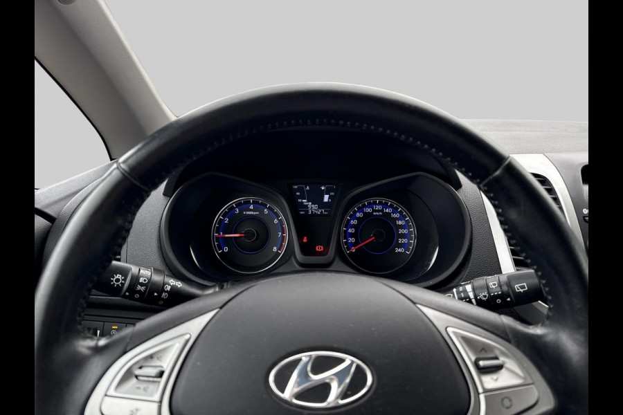 Hyundai ix20 1.4i Go! | Airco | Camera | Trekhaak | Dealer onderhouden |