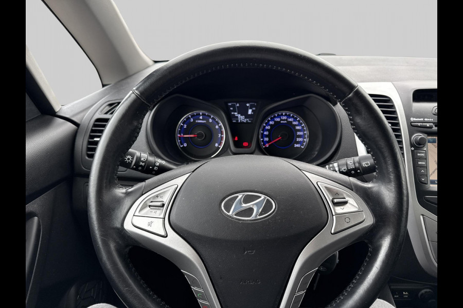 Hyundai ix20 1.4i Go! | Airco | Camera | Trekhaak | Dealer onderhouden |