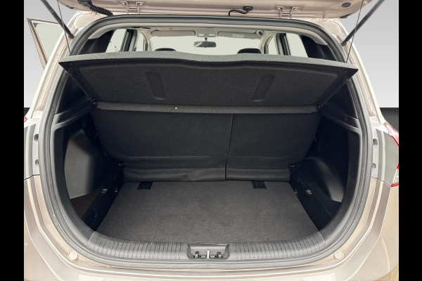 Hyundai ix20 1.4i Go! | Airco | Camera | Trekhaak | Dealer onderhouden |