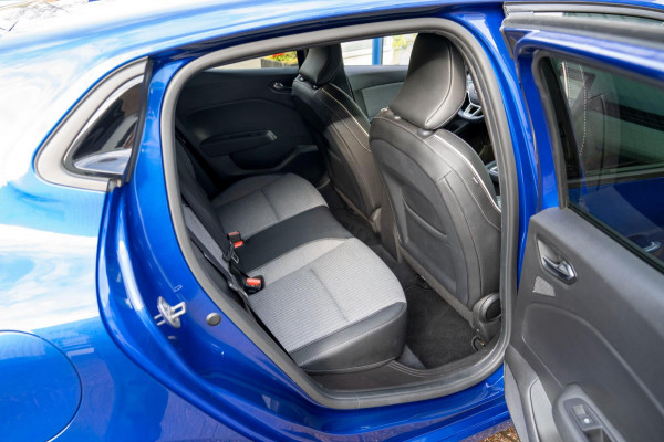 Renault Clio 1.0 TCe 90 GPF techno | Prijs rijklaar incl. 12 mnd garantie | 360 Camera Pdc Navi Led Clima