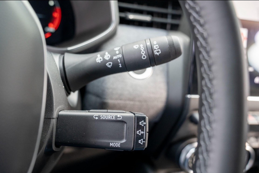 Renault Clio 1.0 TCe 90 GPF techno | Prijs rijklaar incl. 12 mnd garantie | 360 Camera Pdc Navi Led Clima