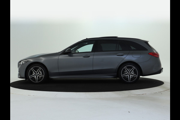 Mercedes-Benz C-Klasse Estate 300 e AMG Plug-In Hybride AMG Line | Night Pakket | Trekhaak | Panorama Schuif-Kanteldak | Memory Voorstoelen. Inclusief 24 maanden Mercedes-Benz Certified garantie voor Europa.
