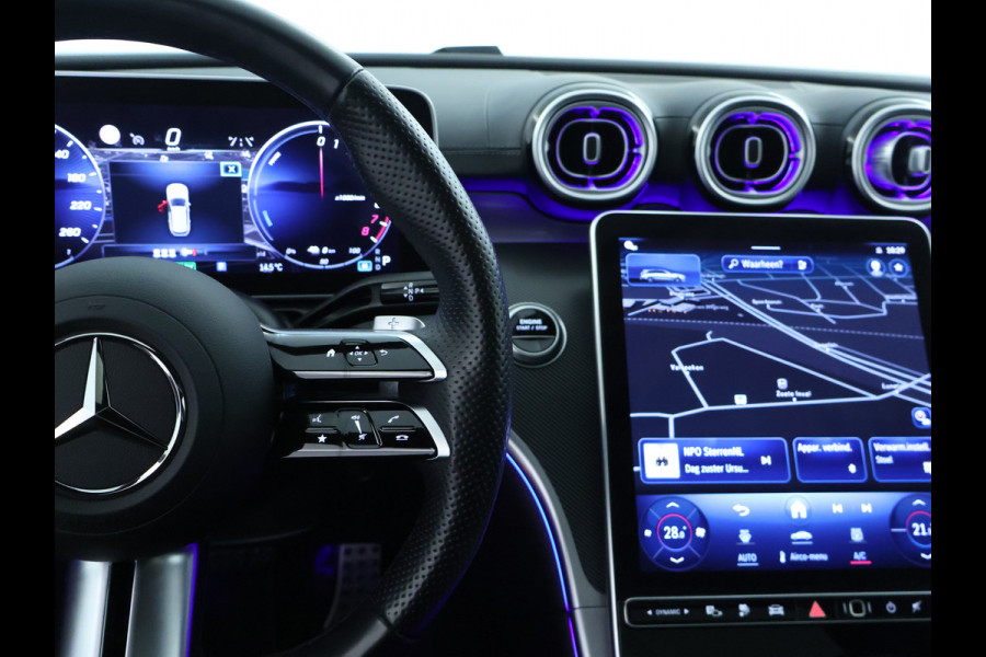 Mercedes-Benz C-Klasse Estate 300 e AMG Plug-In Hybride AMG Line | Night Pakket | Trekhaak | Panorama Schuif-Kanteldak | Memory Voorstoelen. Inclusief 24 maanden Mercedes-Benz Certified garantie voor Europa.