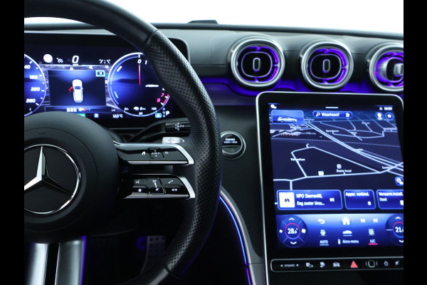 Mercedes-Benz C-Klasse Estate 300 e AMG Plug-In Hybride AMG Line | Night Pakket | Trekhaak | Panorama Schuif-Kanteldak | Memory Voorstoelen. Inclusief 24 maanden Mercedes-Benz Certified garantie voor Europa.