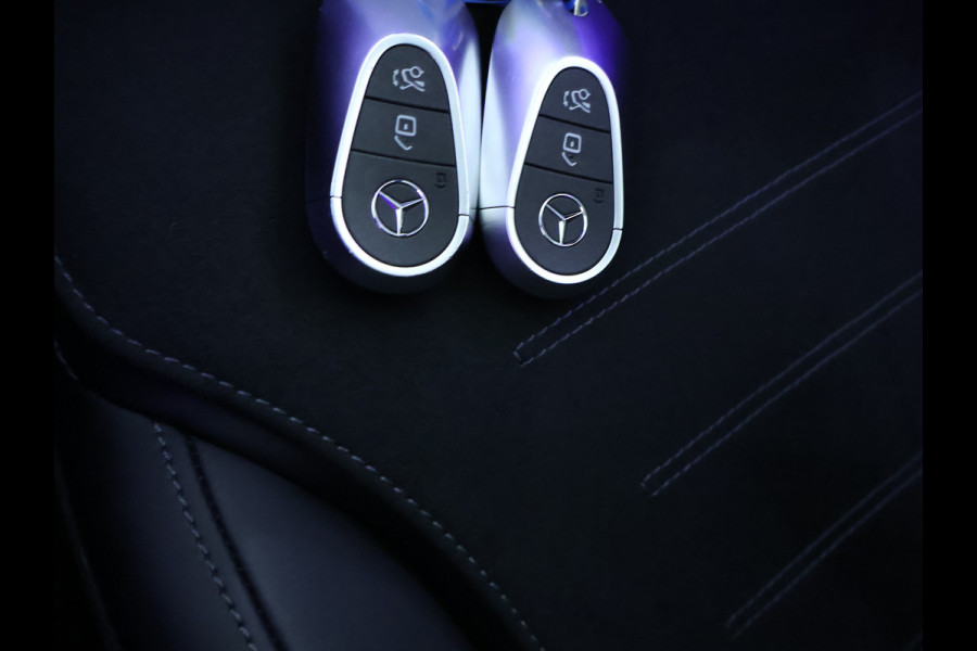 Mercedes-Benz C-Klasse Estate 300 e AMG Plug-In Hybride AMG Line | Night Pakket | Trekhaak | Panorama Schuif-Kanteldak | Memory Voorstoelen. Inclusief 24 maanden Mercedes-Benz Certified garantie voor Europa.