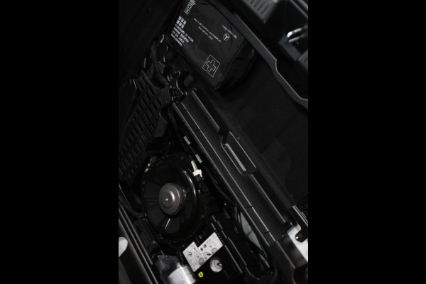 Mercedes-Benz A-Klasse AMG 35 4MATIC *Pano*Nw Kop*Sfeerverlichting*Multibeam Led*