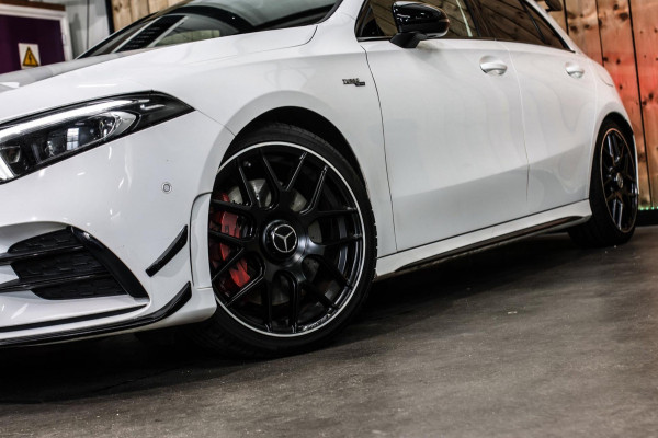 Mercedes-Benz A-Klasse AMG 35 4MATIC *Pano*Nw Kop*Sfeerverlichting*Multibeam Led*