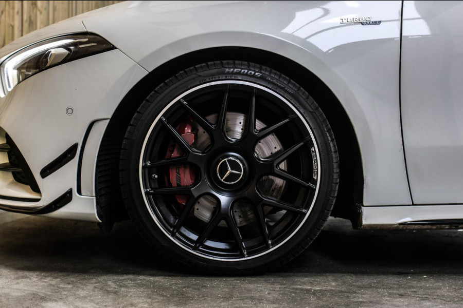 Mercedes-Benz A-Klasse AMG 35 4MATIC *Pano*Nw Kop*Sfeerverlichting*Multibeam Led*