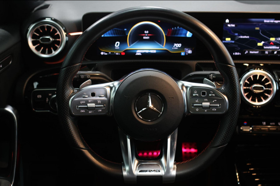 Mercedes-Benz A-Klasse AMG 35 4MATIC *Pano*Nw Kop*Sfeerverlichting*Multibeam Led*