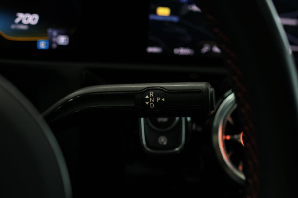 Mercedes-Benz A-Klasse AMG 35 4MATIC *Pano*Nw Kop*Sfeerverlichting*Multibeam Led*