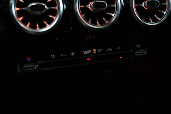 Mercedes-Benz A-Klasse AMG 35 4MATIC *Pano*Nw Kop*Sfeerverlichting*Multibeam Led*