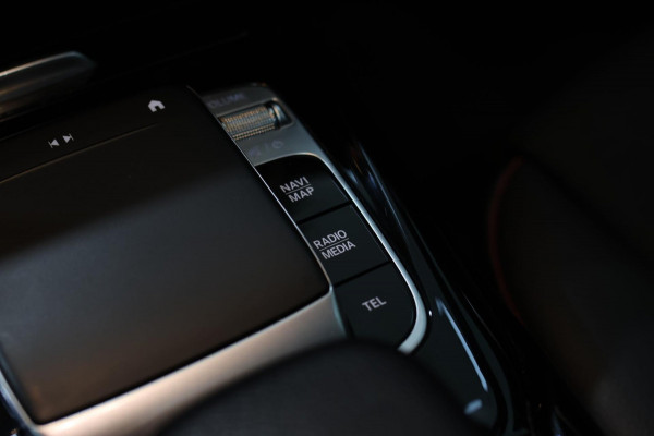 Mercedes-Benz A-Klasse AMG 35 4MATIC *Pano*Nw Kop*Sfeerverlichting*Multibeam Led*