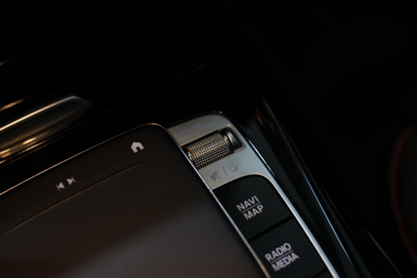 Mercedes-Benz A-Klasse AMG 35 4MATIC *Pano*Nw Kop*Sfeerverlichting*Multibeam Led*