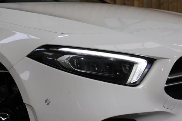 Mercedes-Benz A-Klasse AMG 35 4MATIC *Pano*Nw Kop*Sfeerverlichting*Multibeam Led*