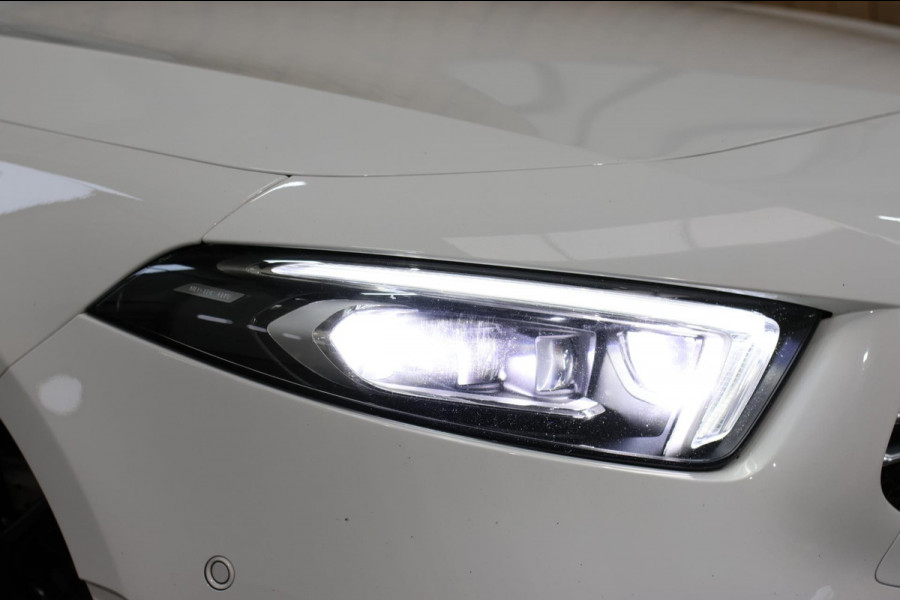 Mercedes-Benz A-Klasse AMG 35 4MATIC *Pano*Nw Kop*Sfeerverlichting*Multibeam Led*