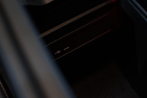 Mercedes-Benz A-Klasse AMG 35 4MATIC *Pano*Nw Kop*Sfeerverlichting*Multibeam Led*