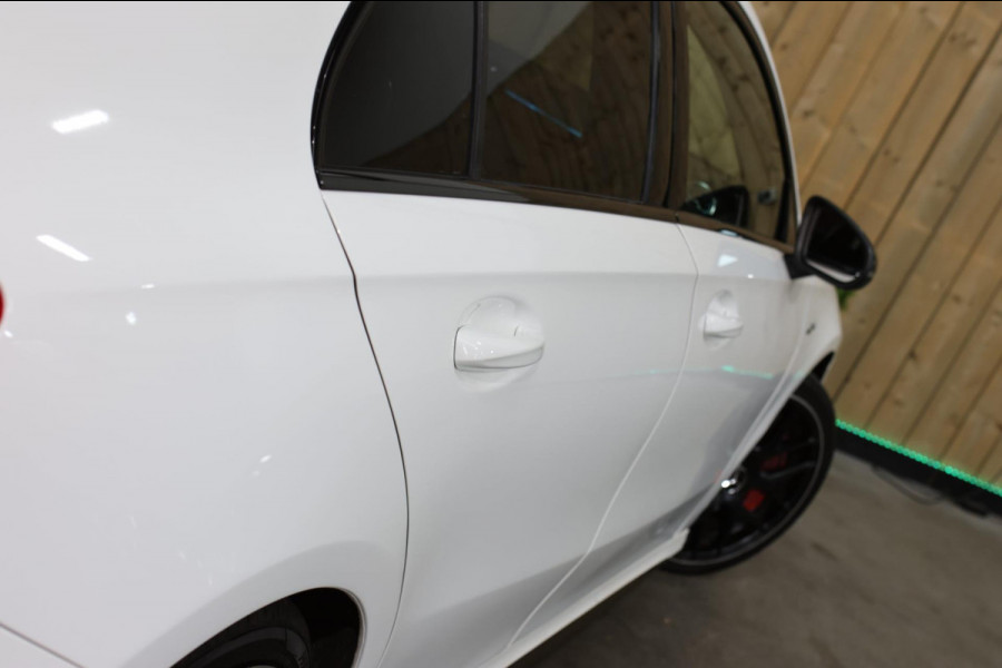 Mercedes-Benz A-Klasse AMG 35 4MATIC *Pano*Nw Kop*Sfeerverlichting*Multibeam Led*