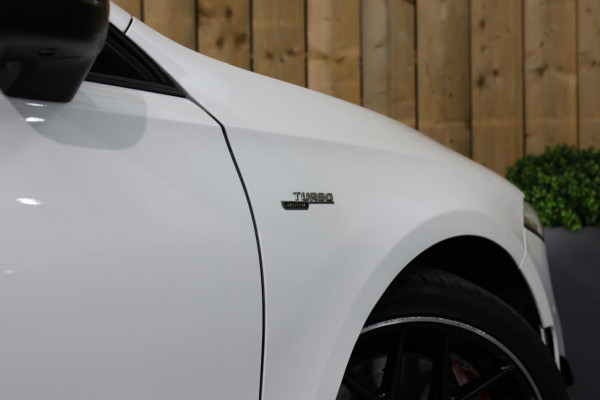 Mercedes-Benz A-Klasse AMG 35 4MATIC *Pano*Nw Kop*Sfeerverlichting*Multibeam Led*