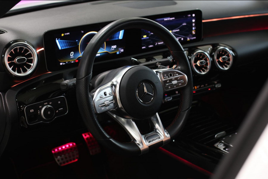 Mercedes-Benz A-Klasse AMG 35 4MATIC *Pano*Nw Kop*Sfeerverlichting*Multibeam Led*
