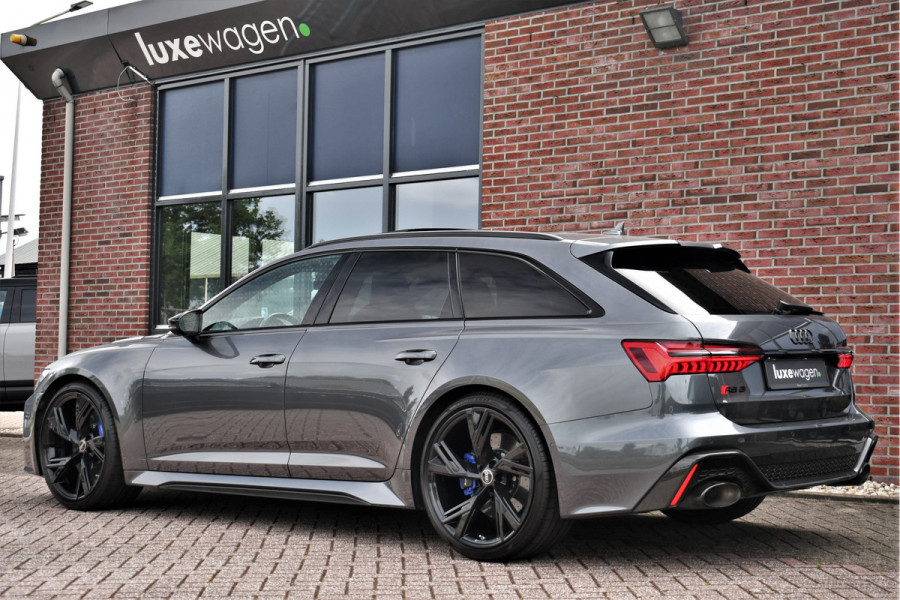Audi RS6 Avant 4.0 TFSI quattro Dyn+ B&O-high Carbon Pano Ceramic HUD Alc-hemel Softclose Stoelvent Audi RS6 Avant 4.0 TFSI quattro Dyn+ B&O-high Carbon Pano Ceramic HUD Alc-hemel Softclose Stoelvent