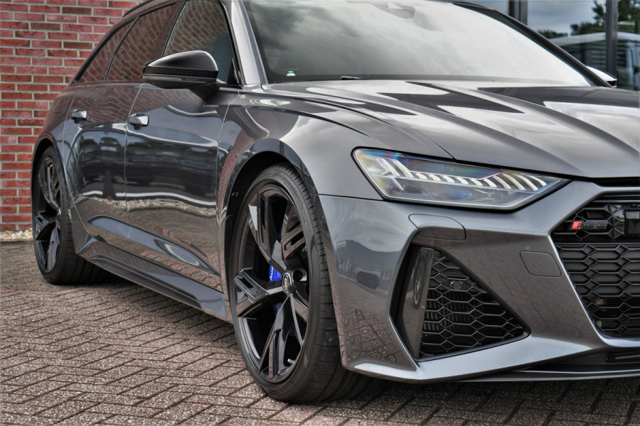 Audi RS6 Avant 4.0 TFSI quattro Dyn+ B&O-high Carbon Pano Ceramic HUD Alc-hemel Softclose Stoelvent Audi RS6 Avant 4.0 TFSI quattro Dyn+ B&O-high Carbon Pano Ceramic HUD Alc-hemel Softclose Stoelvent