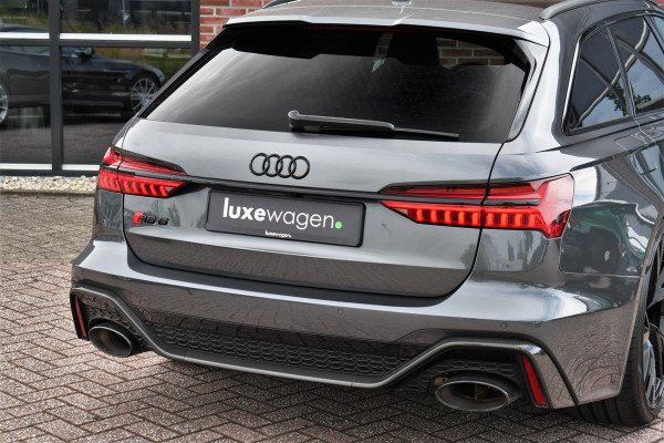 Audi RS6 Avant 4.0 TFSI quattro Dyn+ B&O-high Carbon Pano Ceramic HUD Alc-hemel Softclose Stoelvent Audi RS6 Avant 4.0 TFSI quattro Dyn+ B&O-high Carbon Pano Ceramic HUD Alc-hemel Softclose Stoelvent