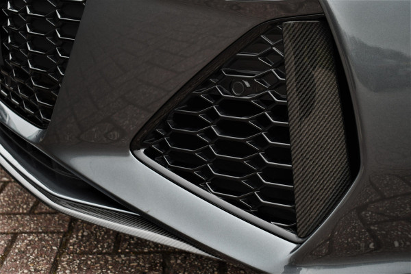 Audi RS6 Avant 4.0 TFSI quattro Dyn+ B&O-high Carbon Pano Ceramic HUD Alc-hemel Softclose Stoelvent Audi RS6 Avant 4.0 TFSI quattro Dyn+ B&O-high Carbon Pano Ceramic HUD Alc-hemel Softclose Stoelvent