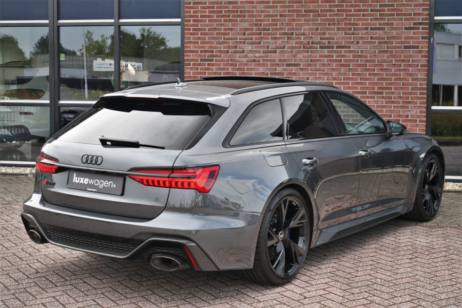 Audi RS6 Avant 4.0 TFSI quattro Dyn+ B&O-high Carbon Pano Ceramic HUD Alc-hemel Softclose Stoelvent Audi RS6 Avant 4.0 TFSI quattro Dyn+ B&O-high Carbon Pano Ceramic HUD Alc-hemel Softclose Stoelvent