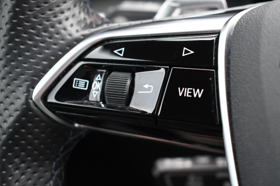 Audi RS6 Avant 4.0 TFSI quattro Dyn+ B&O-high Carbon Pano Ceramic HUD Alc-hemel Softclose Stoelvent Audi RS6 Avant 4.0 TFSI quattro Dyn+ B&O-high Carbon Pano Ceramic HUD Alc-hemel Softclose Stoelvent