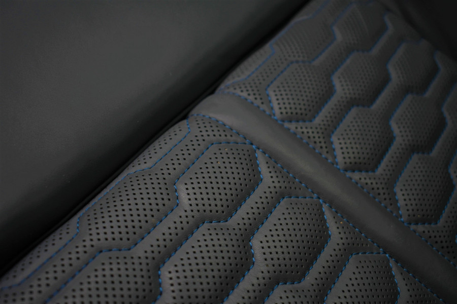 Audi RS6 Avant 4.0 TFSI quattro Dyn+ B&O-high Carbon Pano Ceramic HUD Alc-hemel Softclose Stoelvent Audi RS6 Avant 4.0 TFSI quattro Dyn+ B&O-high Carbon Pano Ceramic HUD Alc-hemel Softclose Stoelvent