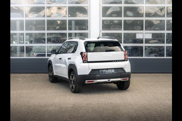 Fiat Grande Panda La Prima 11 kW 44 kWh | Uit voorraad leverbaar | Clima | Cruise | Camera | Apple Carplay | 17" | Navi | Winter Pack