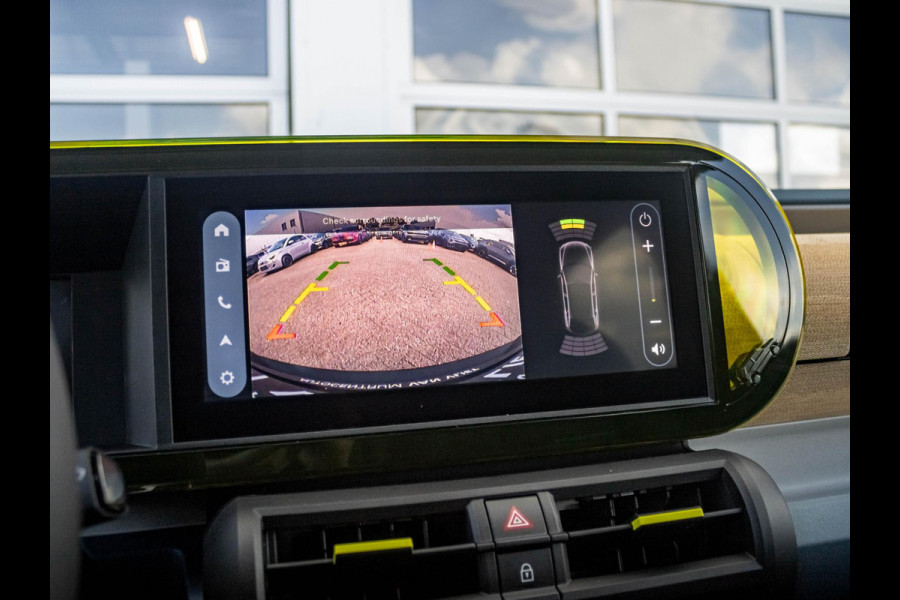 Fiat Grande Panda La Prima 11 kW 44 kWh | Uit voorraad leverbaar | Clima | Cruise | Camera | Apple Carplay | 17" | Navi | Winter Pack