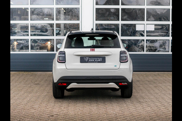 Fiat 600E RED 54 kWh | Uit voorraad leverbaar | 17% Bijtelling | Mega scherpe Prijs | Gratis Wallbox