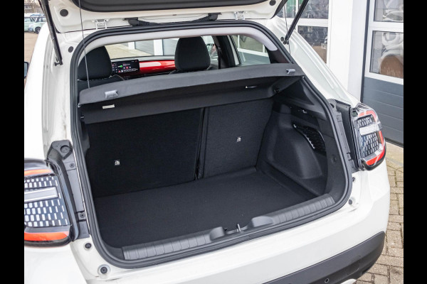 Fiat 600E RED 54 kWh | Uit voorraad leverbaar | 17% Bijtelling | Mega scherpe Prijs | Gratis Wallbox