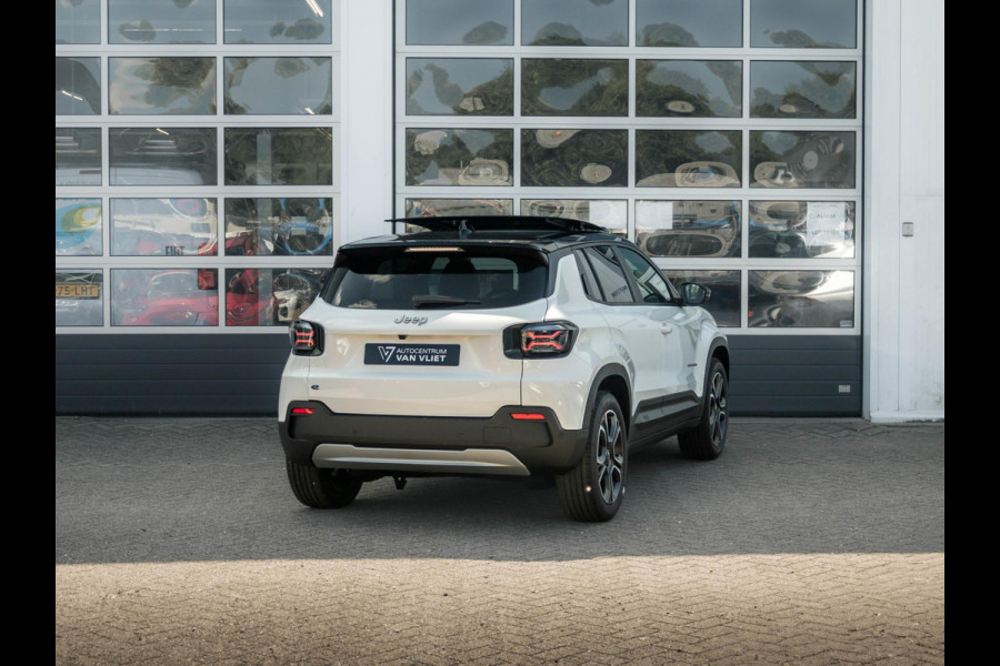 Jeep Avenger Summit 54 kWh | Uit voorraad leverbaar | 17%  Bijtelling | Schuif/Kanteldak | Leder&Winter Pack | Warmtepomp | Info&Convenience Pack | Full Operational Lease € 599,-