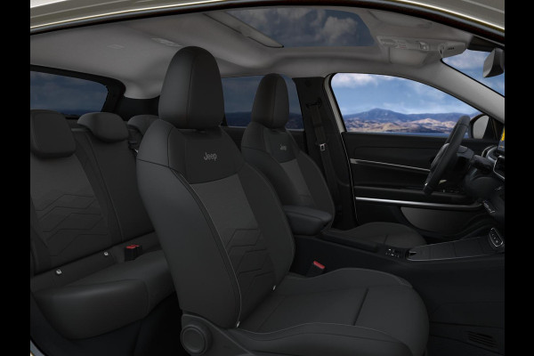 Jeep Avenger 1.2 e-Hybrid Summit | Uit voorraad leverbaar | Winter Pack | Schuif/Kanteldak | Infotaiment&Convenience Pack | Bicolore