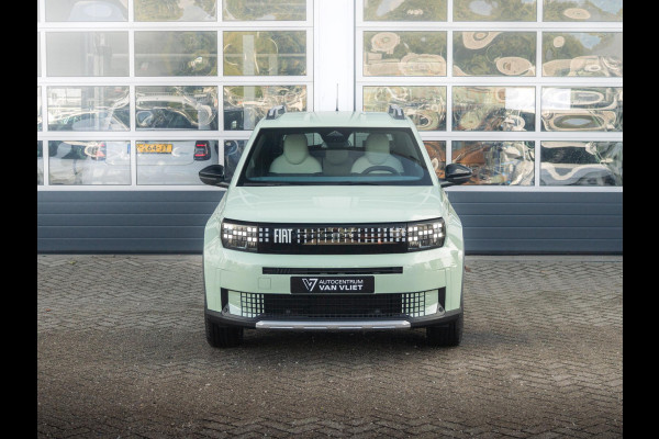 Fiat Grande Panda La Prima 7.4 kW 44 kWh | Uit voorraad leverbaar | Clima | Cruise | Camera | Apple Carplay | 17" | Navi | Winter Pack