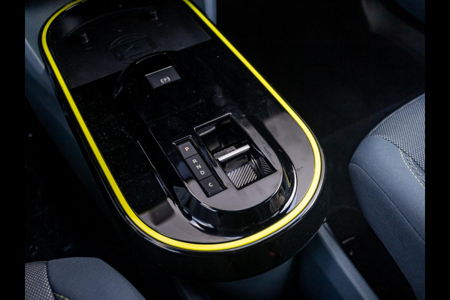 Fiat Grande Panda La Prima 7.4 kW 44 kWh | Uit voorraad leverbaar | Clima | Cruise | Camera | Apple Carplay | 17" | Navi | Winter Pack