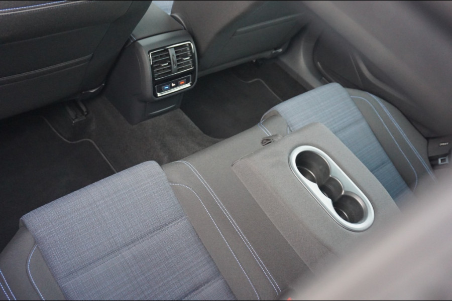 Volkswagen Passat Variant 218PK PHEV GTE ADAPTIVE | NAVI | MASSAGESTOEL | VIRT. COCKPIT! Volkswagen Passat Variant 218PK PHEV GTE ADAPTIVE | NAVI | MASSAGESTOEL | VIRT. COCKPIT!