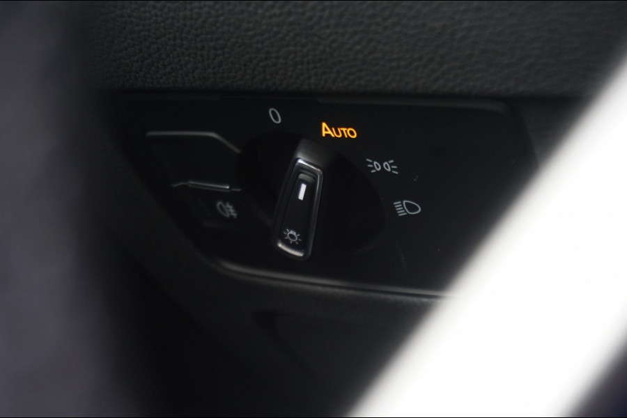 Volkswagen Passat Variant 218PK PHEV GTE ADAPTIVE | NAVI | MASSAGESTOEL | VIRT. COCKPIT! Volkswagen Passat Variant 218PK PHEV GTE ADAPTIVE | NAVI | MASSAGESTOEL | VIRT. COCKPIT!