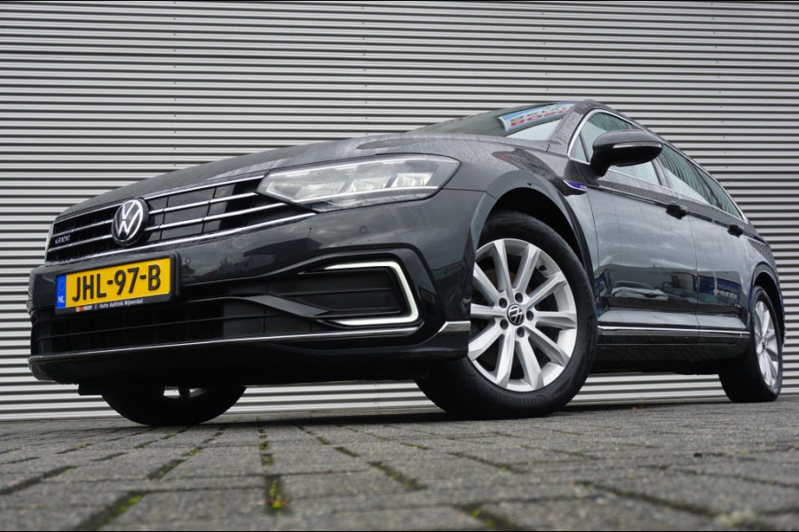 Volkswagen Passat Variant 218PK PHEV GTE ADAPTIVE | NAVI | MASSAGESTOEL | VIRT. COCKPIT! Volkswagen Passat Variant 218PK PHEV GTE ADAPTIVE | NAVI | MASSAGESTOEL | VIRT. COCKPIT!