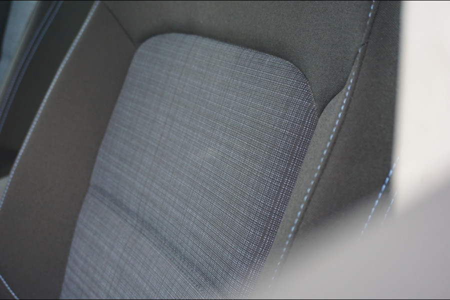 Volkswagen Passat Variant 218PK PHEV GTE ADAPTIVE | NAVI | MASSAGESTOEL | VIRT. COCKPIT! Volkswagen Passat Variant 218PK PHEV GTE ADAPTIVE | NAVI | MASSAGESTOEL | VIRT. COCKPIT!