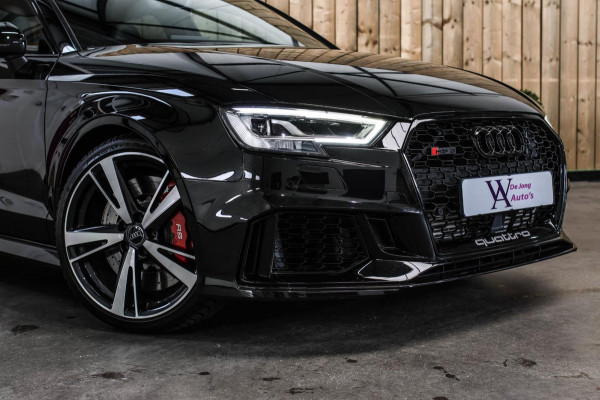Audi RS3 Limousine 2.5 TFSI Quattro *Pano*RS-Stoelen*B&O*Camera*Keyless* Audi RS3 Limousine 2.5 TFSI Quattro *Pano*RS-Stoelen*B&O*Camera*Keyless*