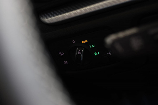 Audi RS3 Limousine 2.5 TFSI Quattro *Pano*RS-Stoelen*B&O*Camera*Keyless* Audi RS3 Limousine 2.5 TFSI Quattro *Pano*RS-Stoelen*B&O*Camera*Keyless*
