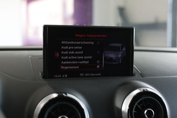 Audi RS3 Limousine 2.5 TFSI Quattro *Pano*RS-Stoelen*B&O*Camera*Keyless* Audi RS3 Limousine 2.5 TFSI Quattro *Pano*RS-Stoelen*B&O*Camera*Keyless*