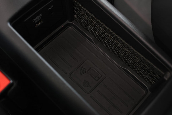 Audi RS3 Limousine 2.5 TFSI Quattro *Pano*RS-Stoelen*B&O*Camera*Keyless* Audi RS3 Limousine 2.5 TFSI Quattro *Pano*RS-Stoelen*B&O*Camera*Keyless*